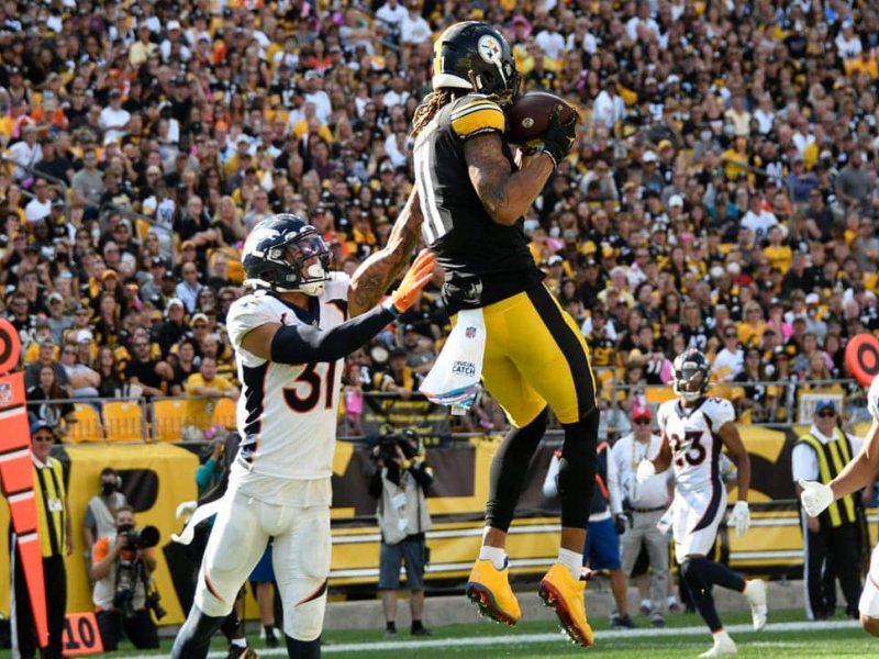 BRONCOS-STEELERS_40230